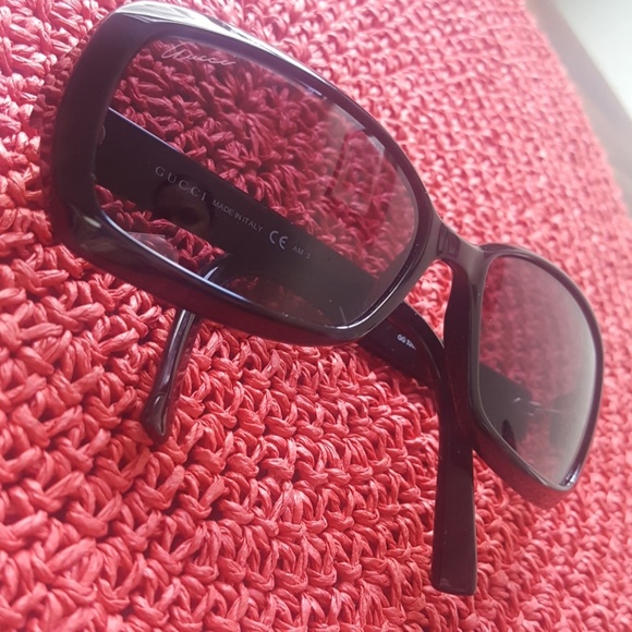 Gucci Accessories - Gucci sunglasses great condition